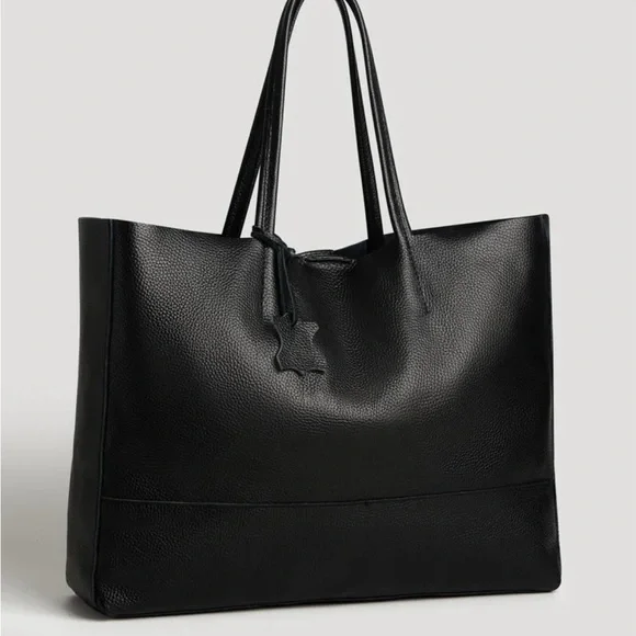 Adoratti Leather Carryall Tote Black Italian Leather NWOT Elegant Tote Bag - Picture 15 of 16